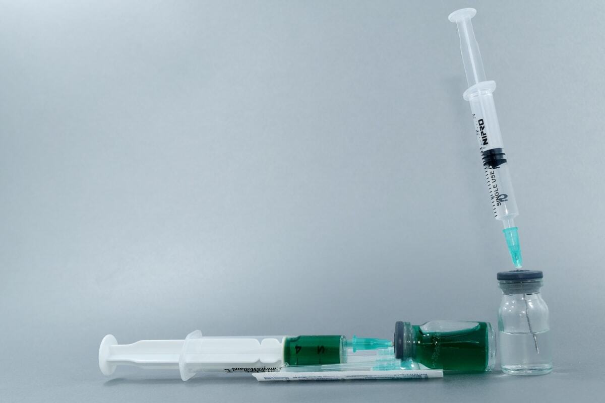 Free picture: cure, injection, painkiller, pharmacology, pharmacy ... Free picture: cure, injection, painkiller, pharmacology, pharmacy ...